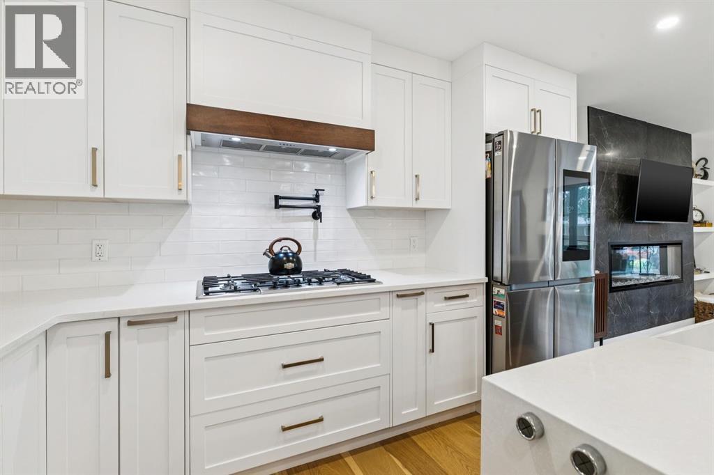2543 Chicoutimi Drive NW - Image 12
