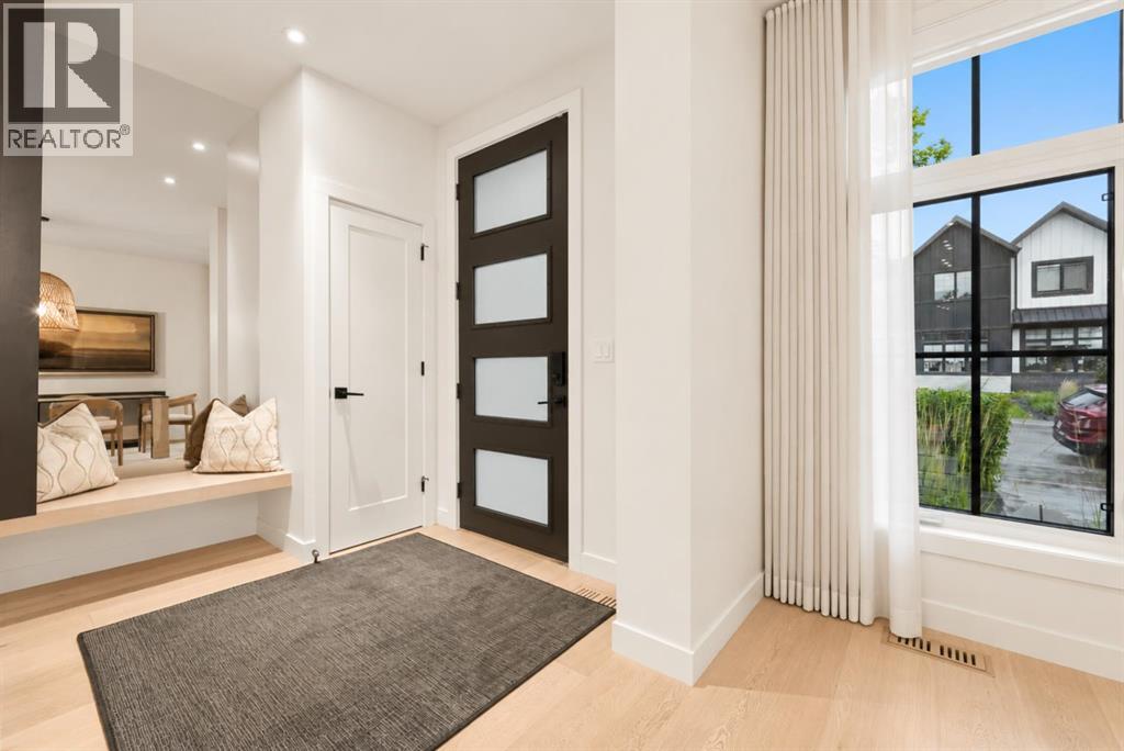 2820 36 Street SW - Image 4