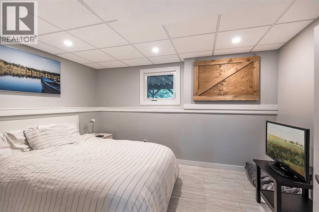 10 Chow Avenue SE - Image 30