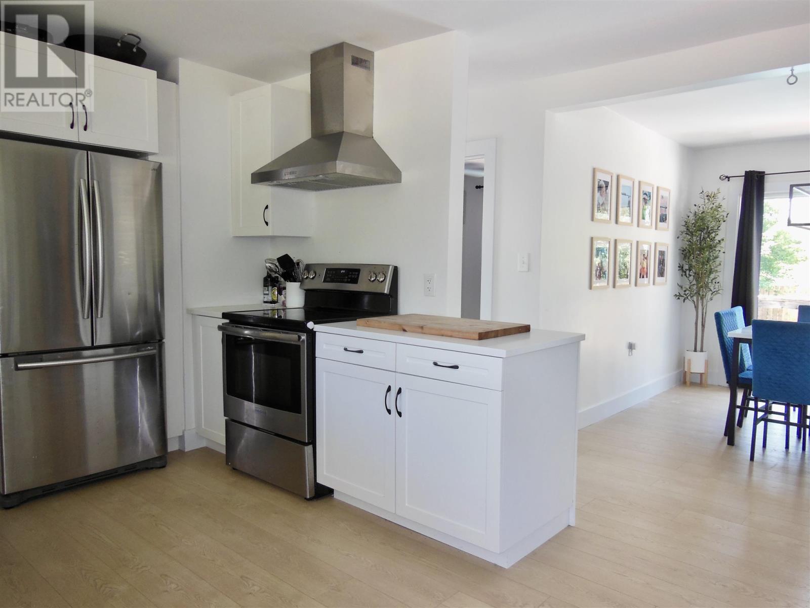 291 St. Patrick ST - Image 5