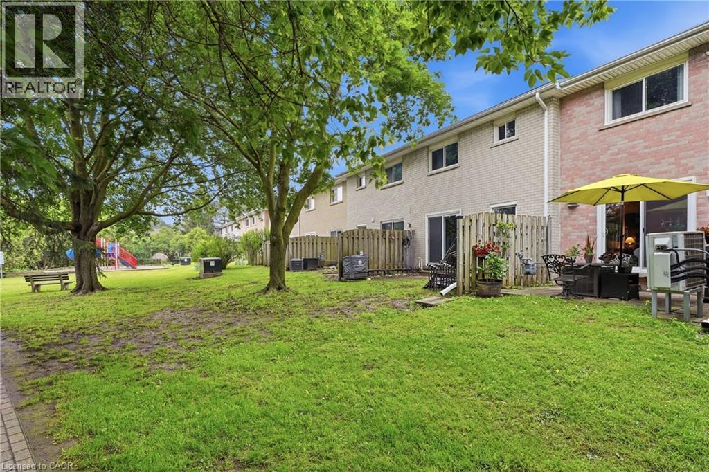 #B 513 WEBER Street N - Image 32