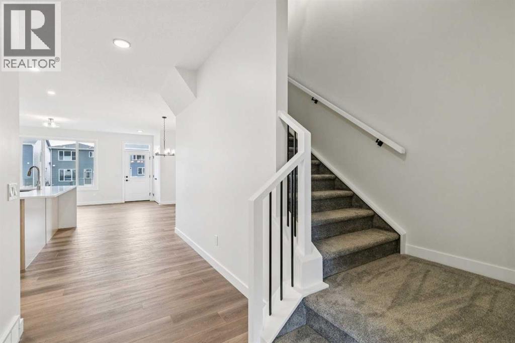 467 Buffaloberry Manor SE - 7
