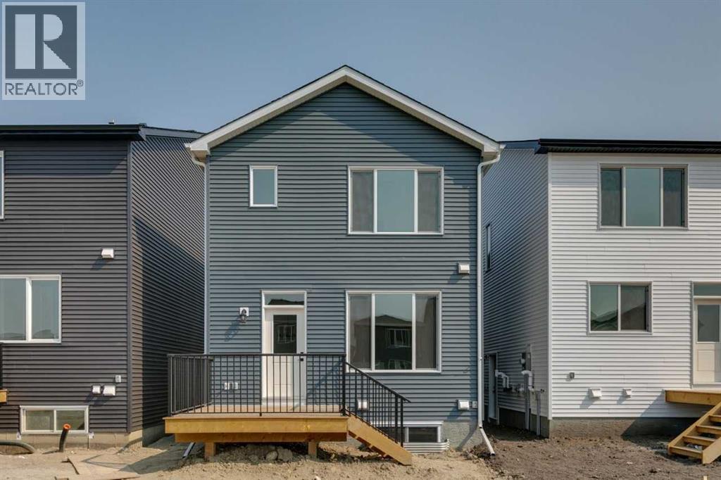 467 Buffaloberry Manor SE - Image 3