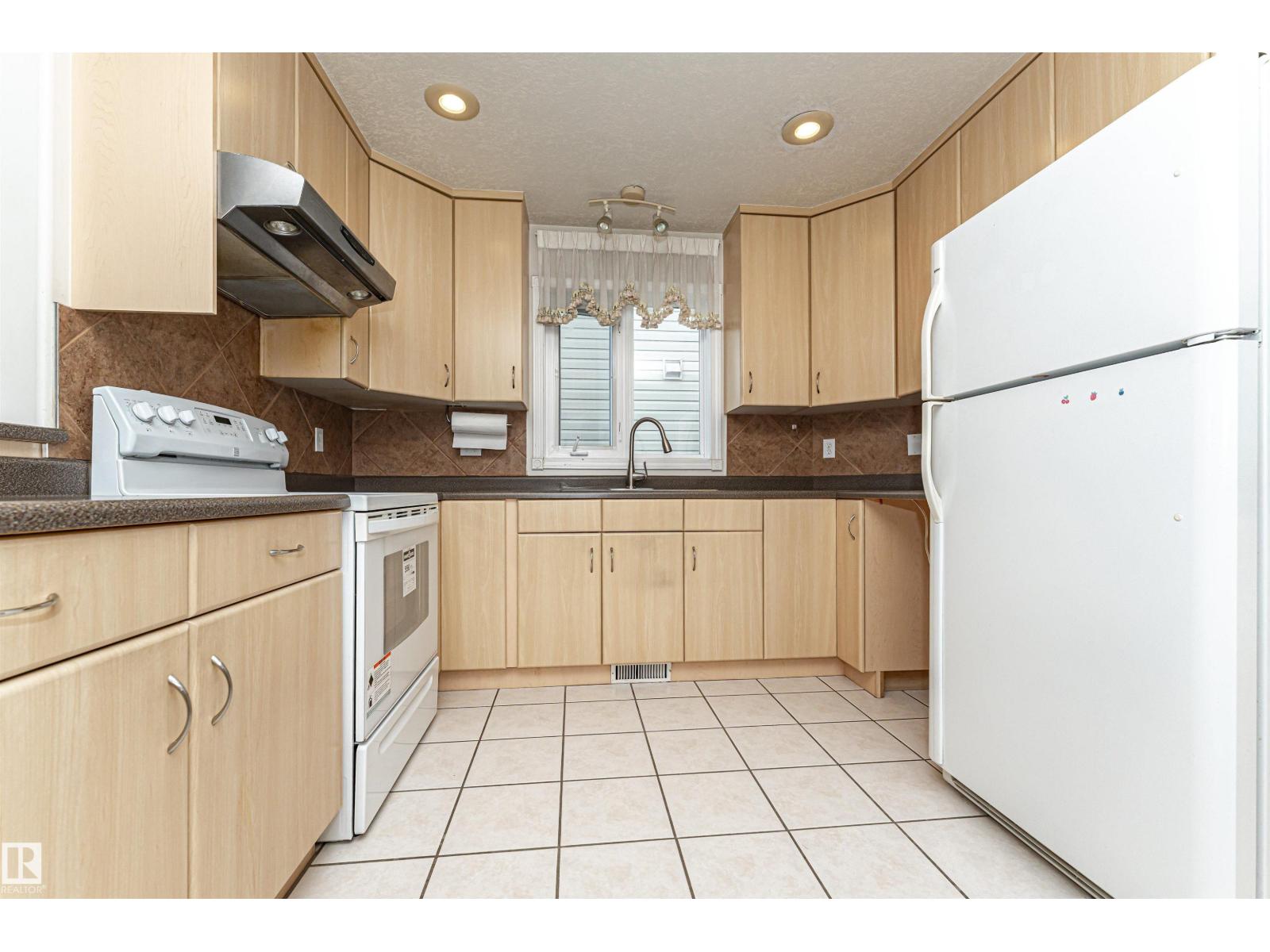12241 93 ST NW - 13