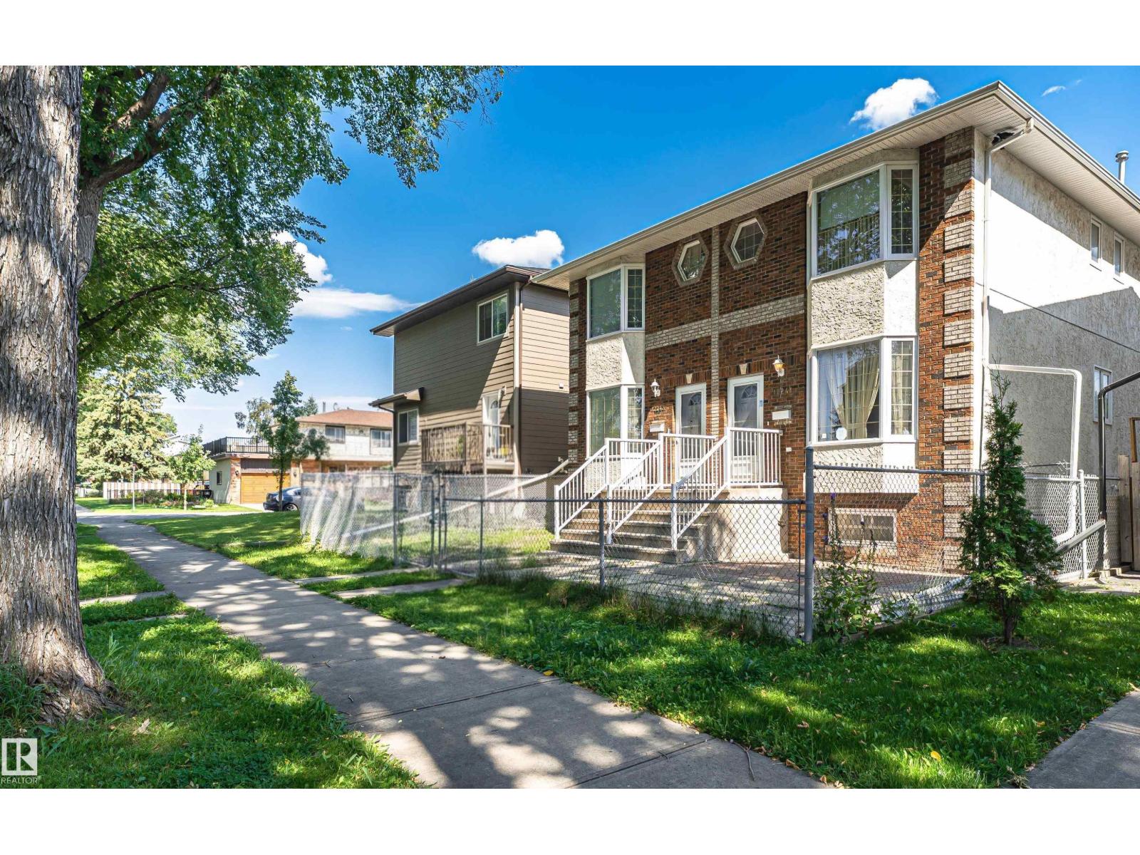 12241 93 ST NW - 3