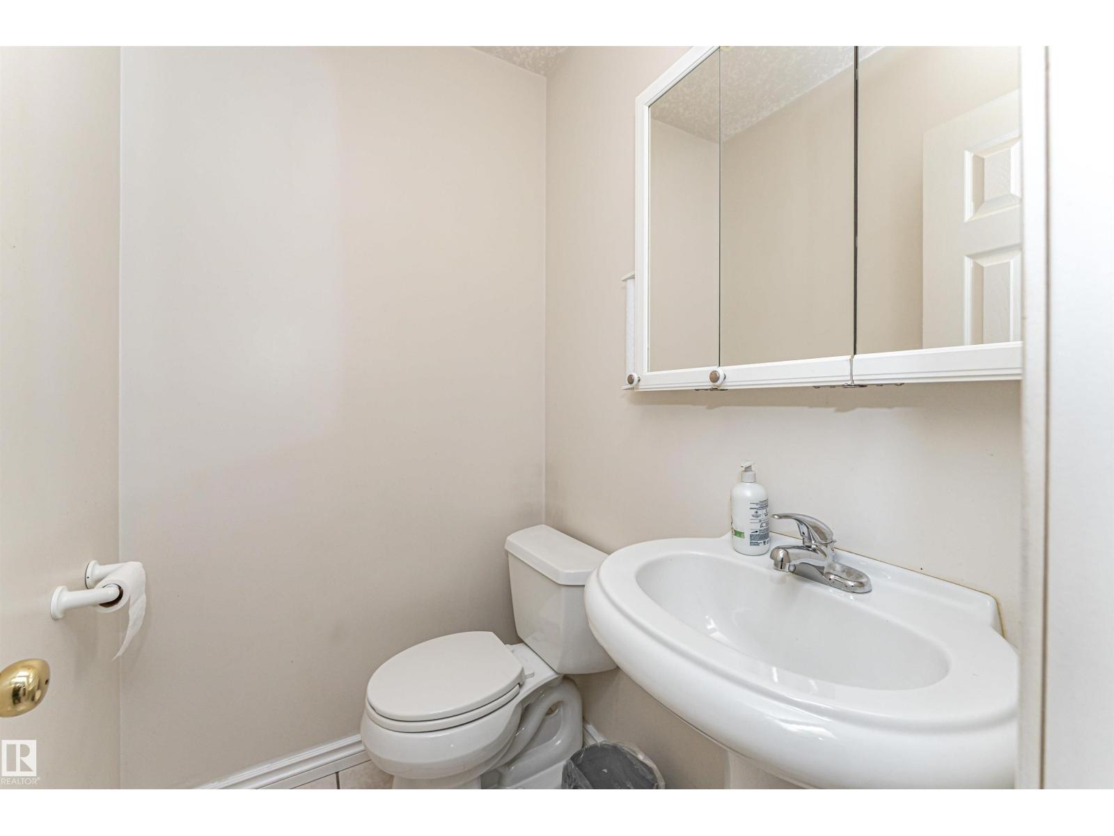 12241 93 ST NW - 23