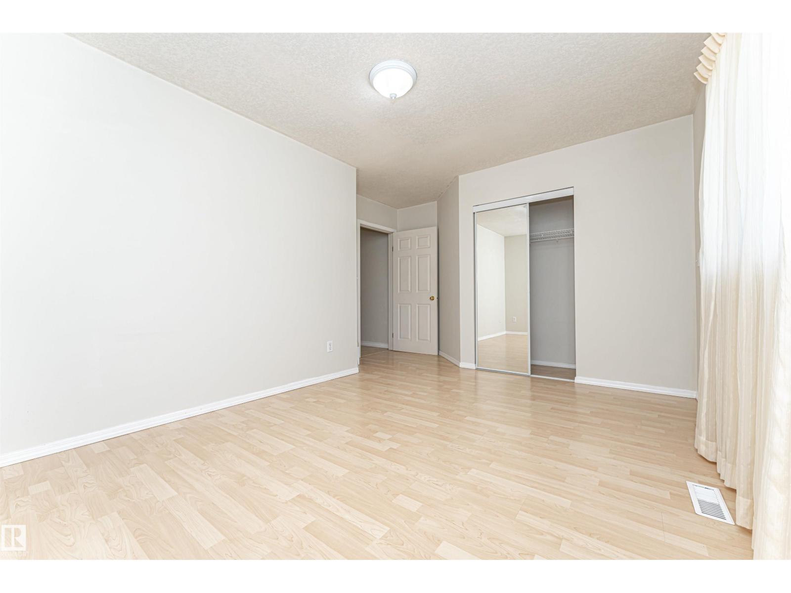 12241 93 ST NW - 40