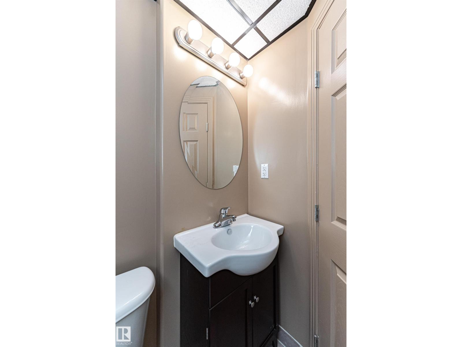 12241 93 ST NW - Image 50
