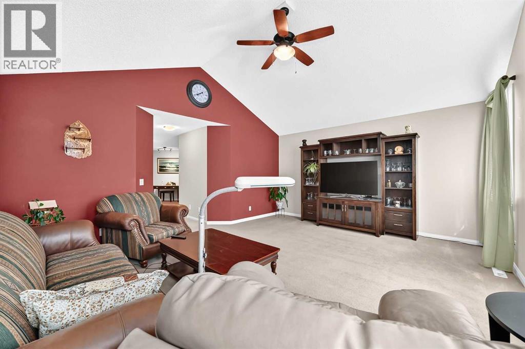 212 ASPENMERE Close - Image 27