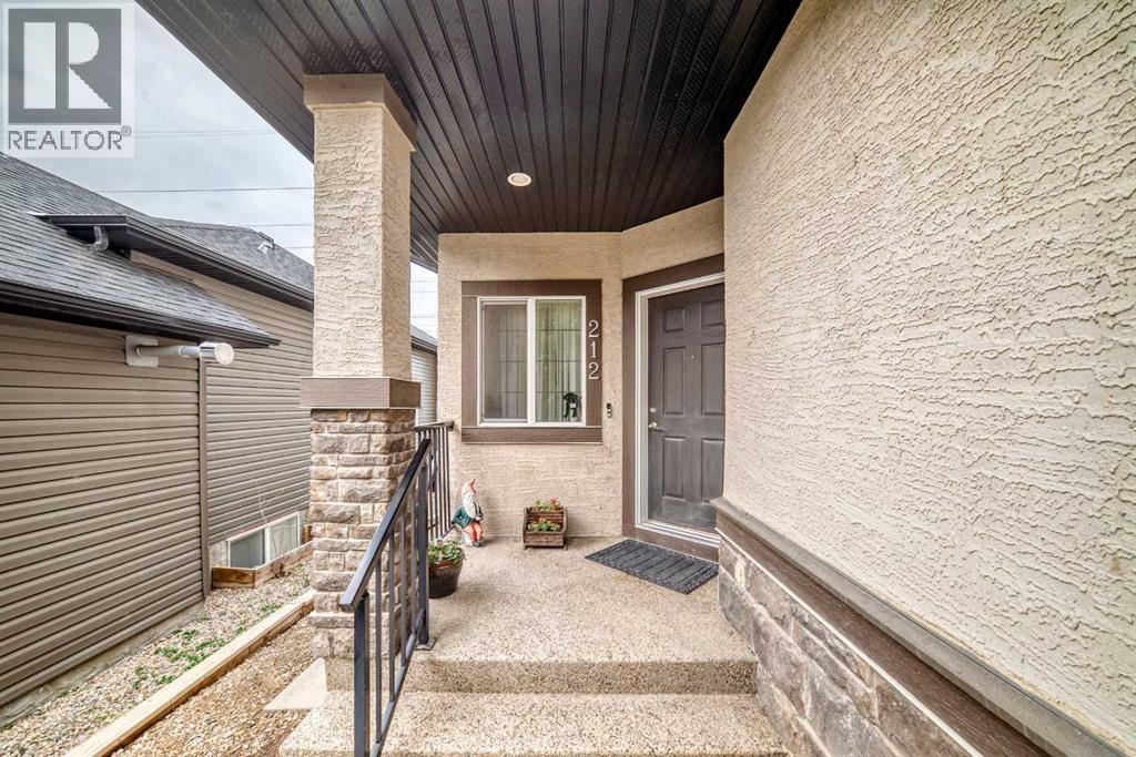212 ASPENMERE Close - Image 3