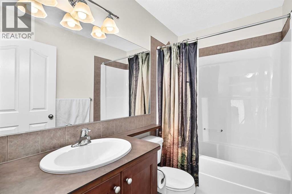 212 ASPENMERE Close - Image 24