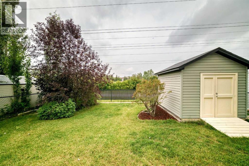 212 ASPENMERE Close - Image 39