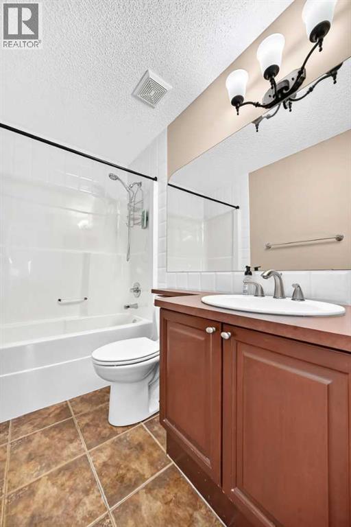 214 Royal Birch Heath NW - Image 18