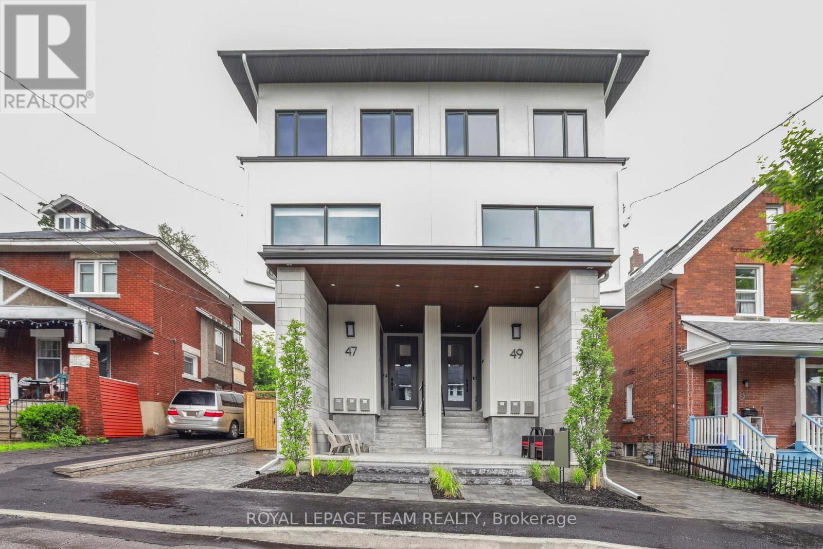 3 - 49 GROSVENOR AVENUE
