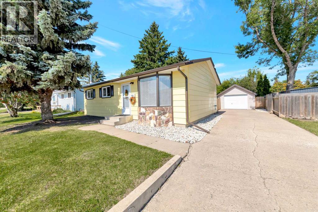 5104 31 Street - 1