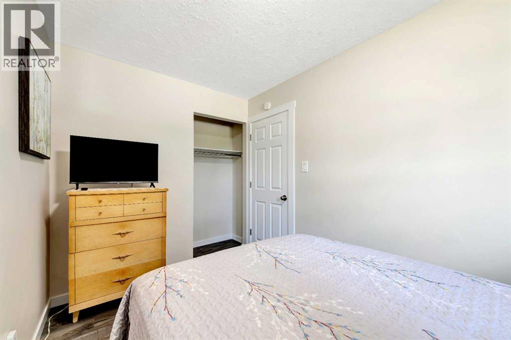 5104 31 Street - Image 16