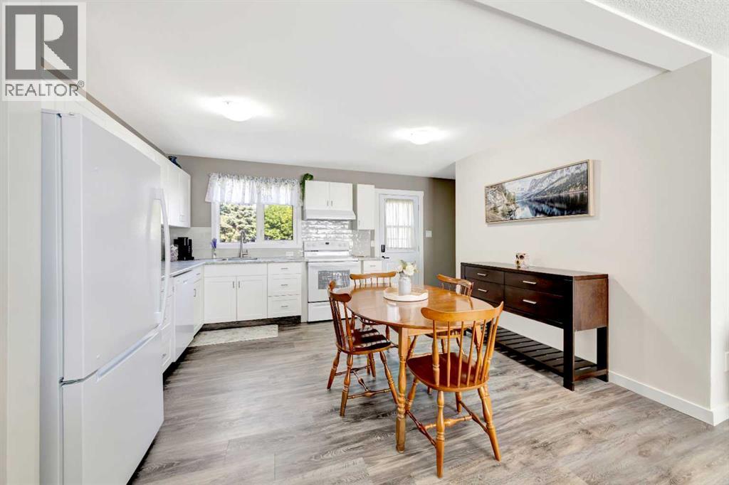 5104 31 Street - Image 9