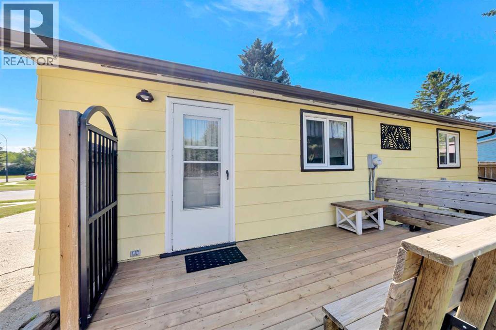 5104 31 Street - Image 20