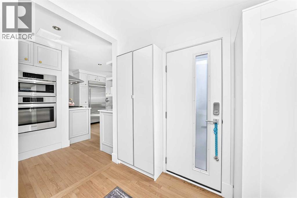 3223 2 Street SW - Image 28
