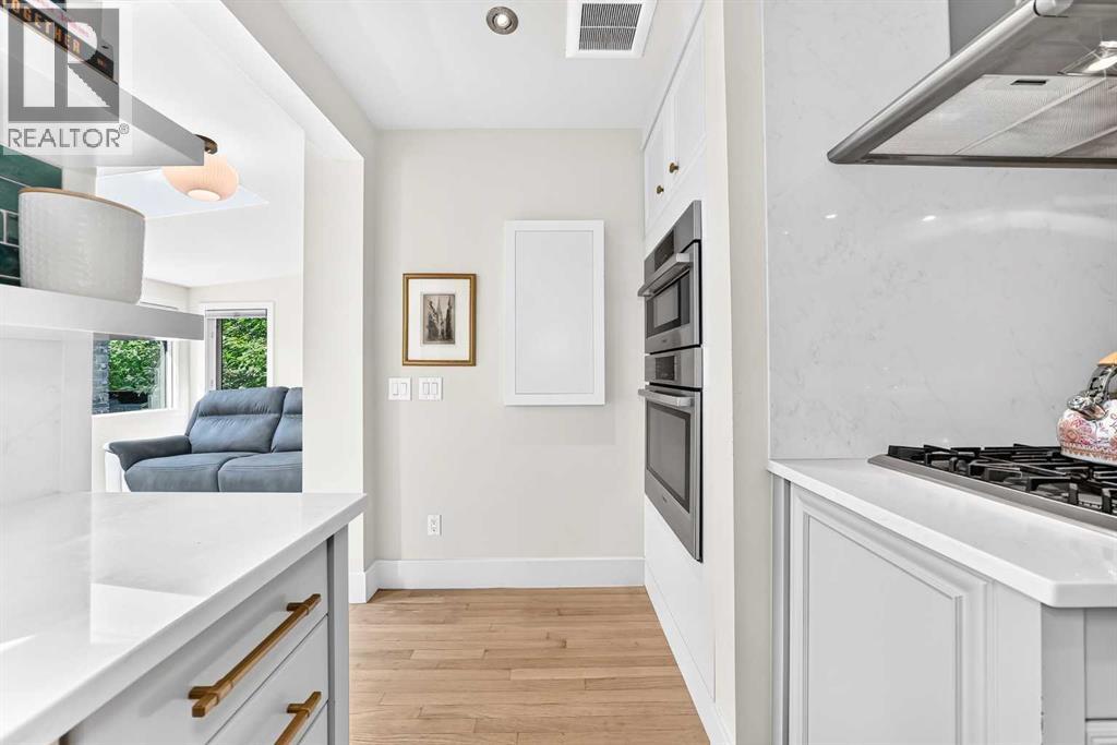 3223 2 Street SW - Image 8