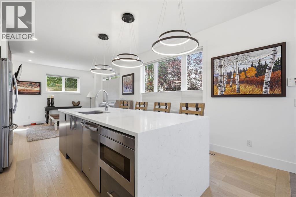 2002 31 Street SW - 14