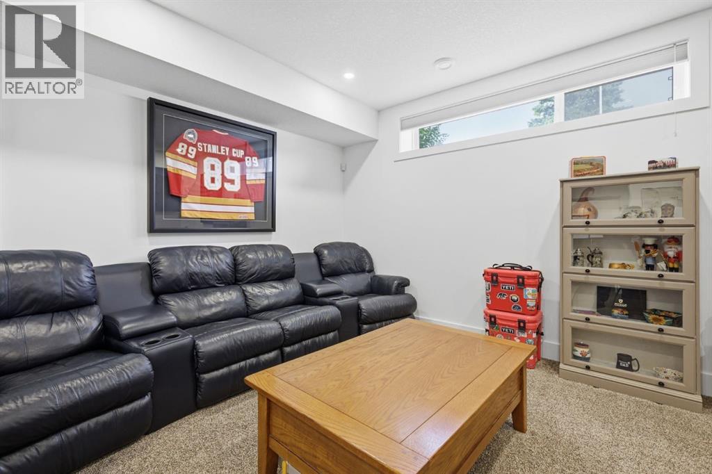 2002 31 Street SW - Image 31
