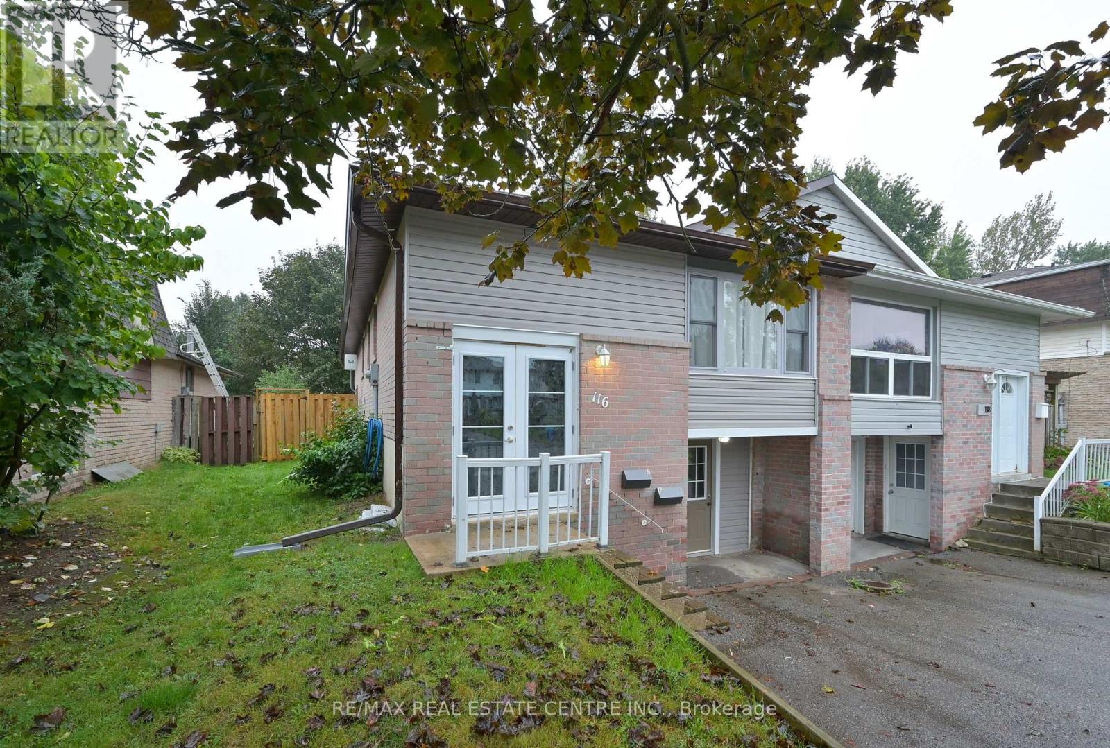 116 BURBANK CRESCENT - 2