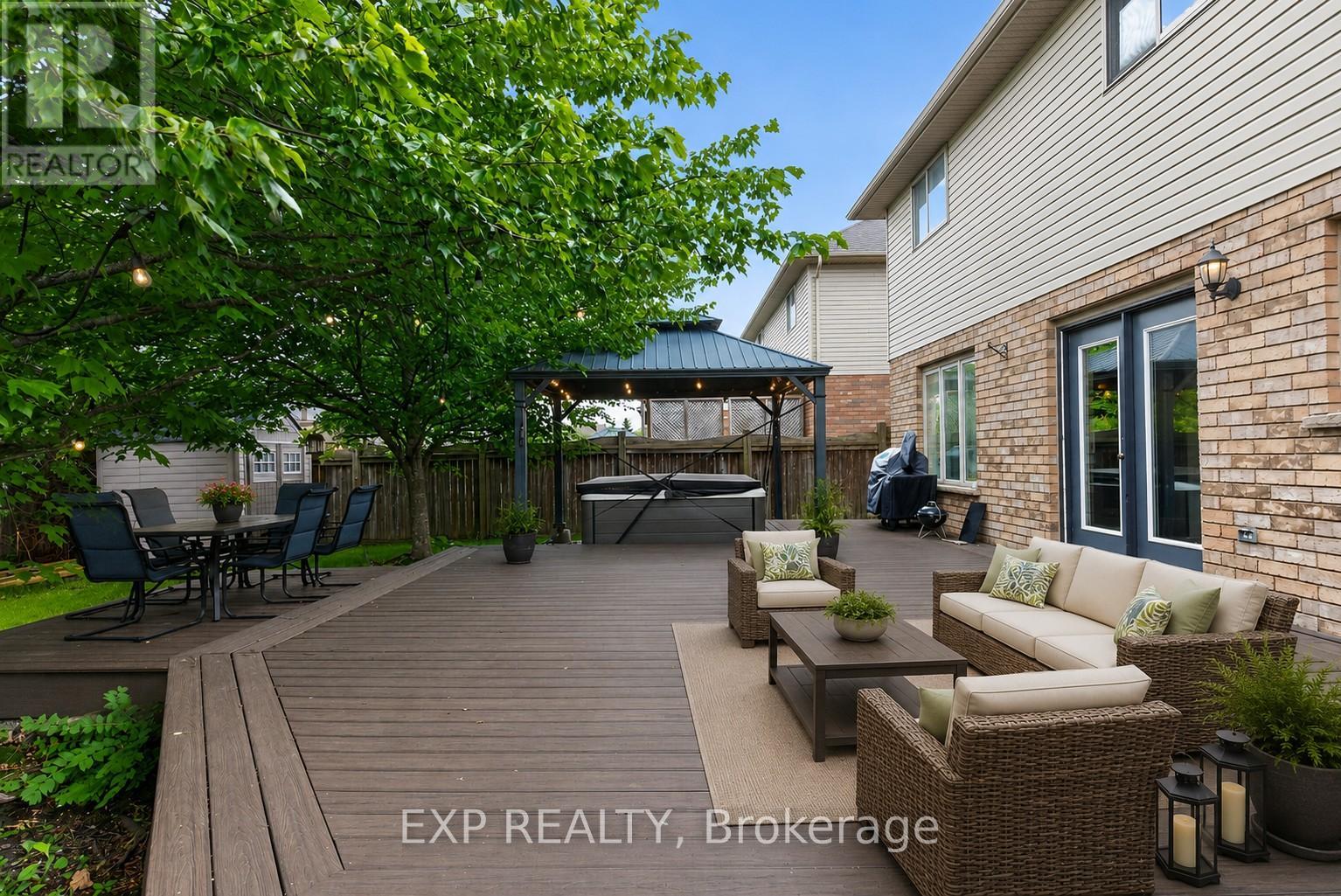 72 ETHERINGTON CRESCENT - Image 42