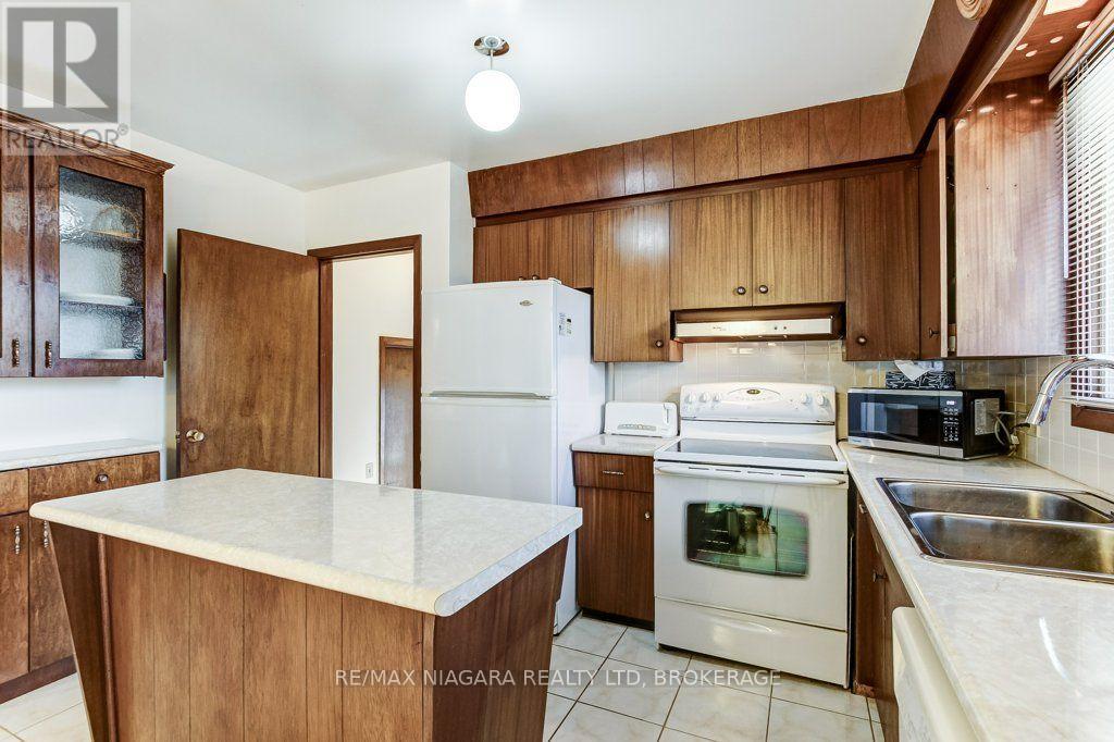 19 EASTDALE CRESCENT - Image 20