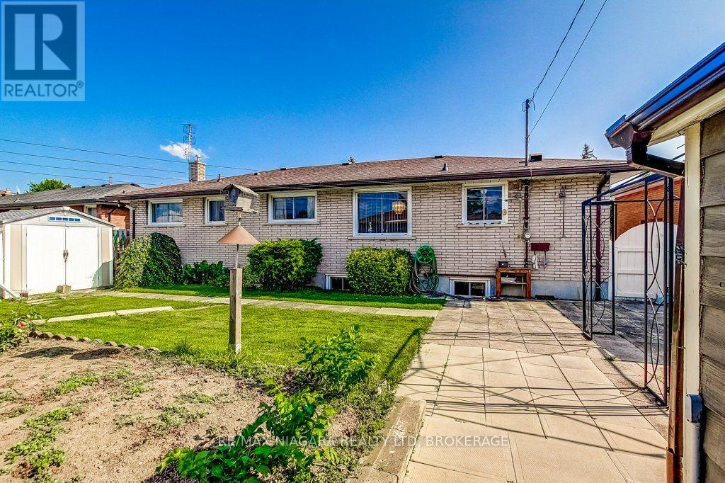19 EASTDALE CRESCENT - Image 44