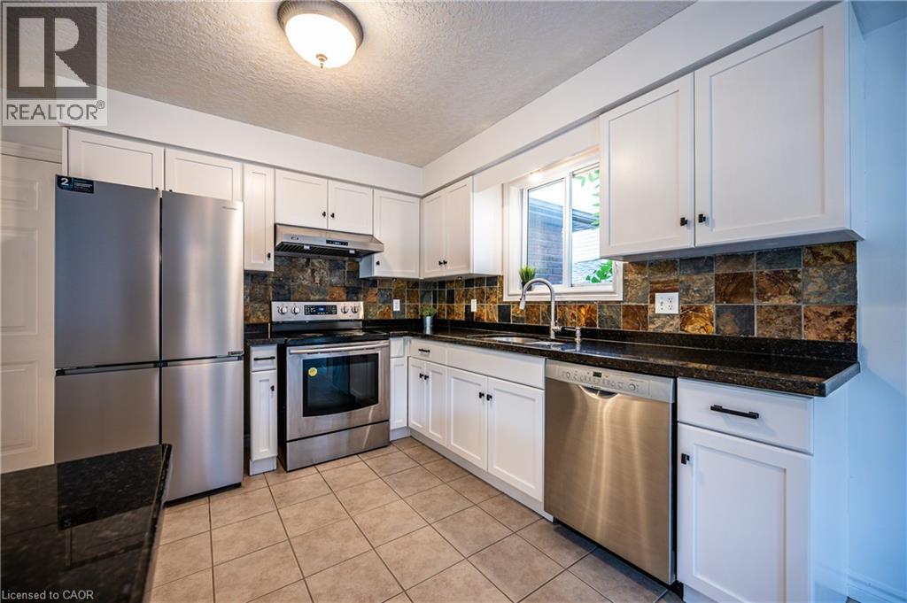 743 BUTTERNUT Avenue - 21