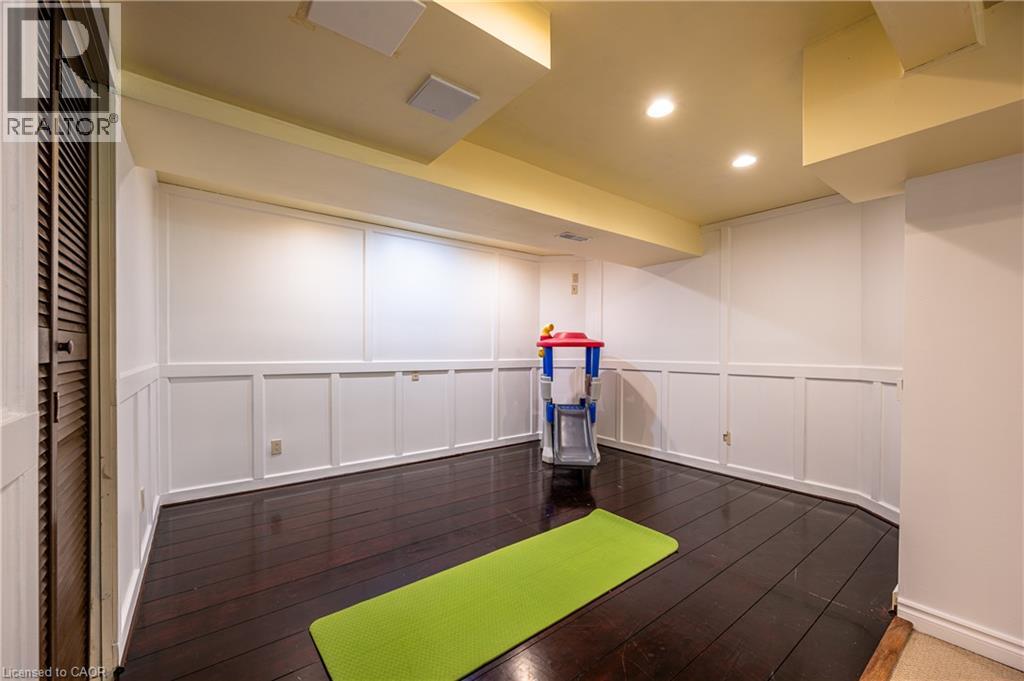 743 BUTTERNUT Avenue - Image 35