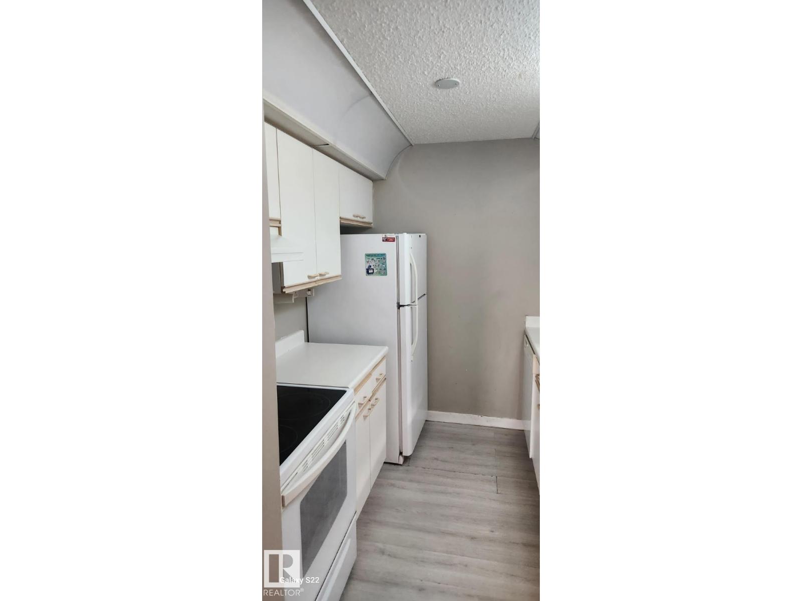 #204 11218 80 ST NW - Image 6