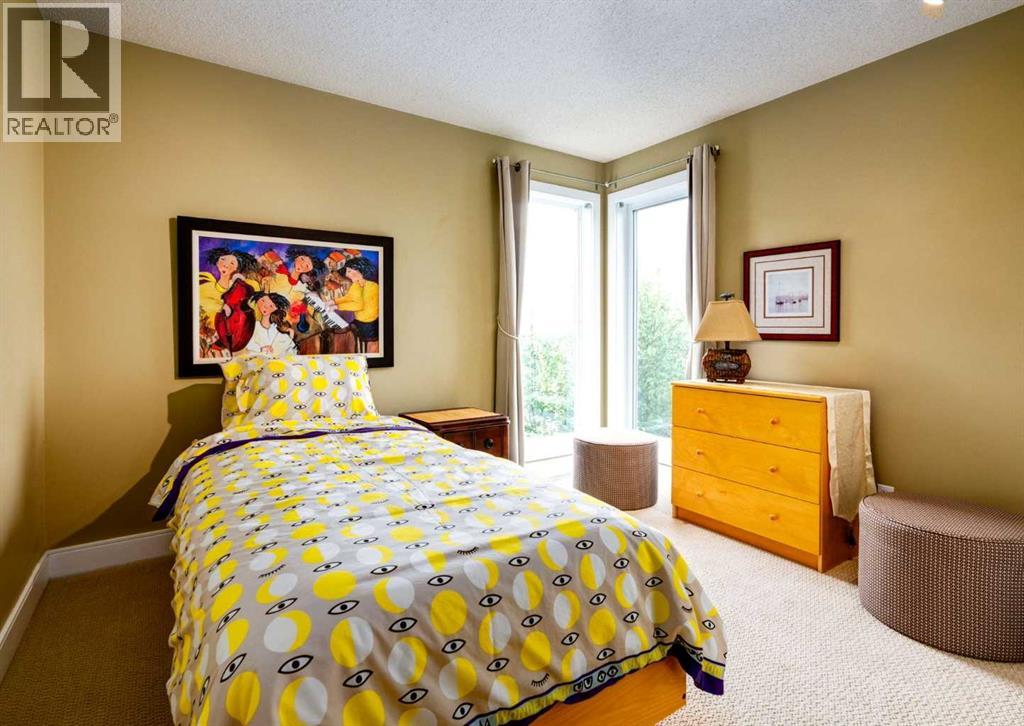 111 Hawksbrow Drive NW - Image 31