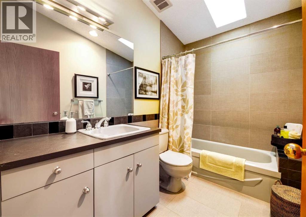 111 Hawksbrow Drive NW - Image 32