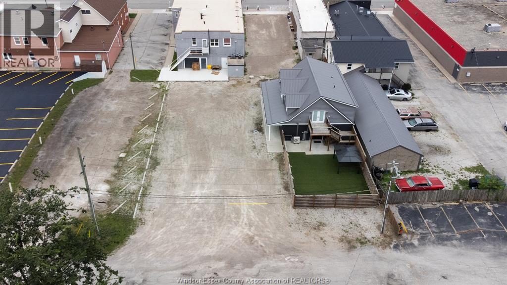 109 Albert Street — photo 48
