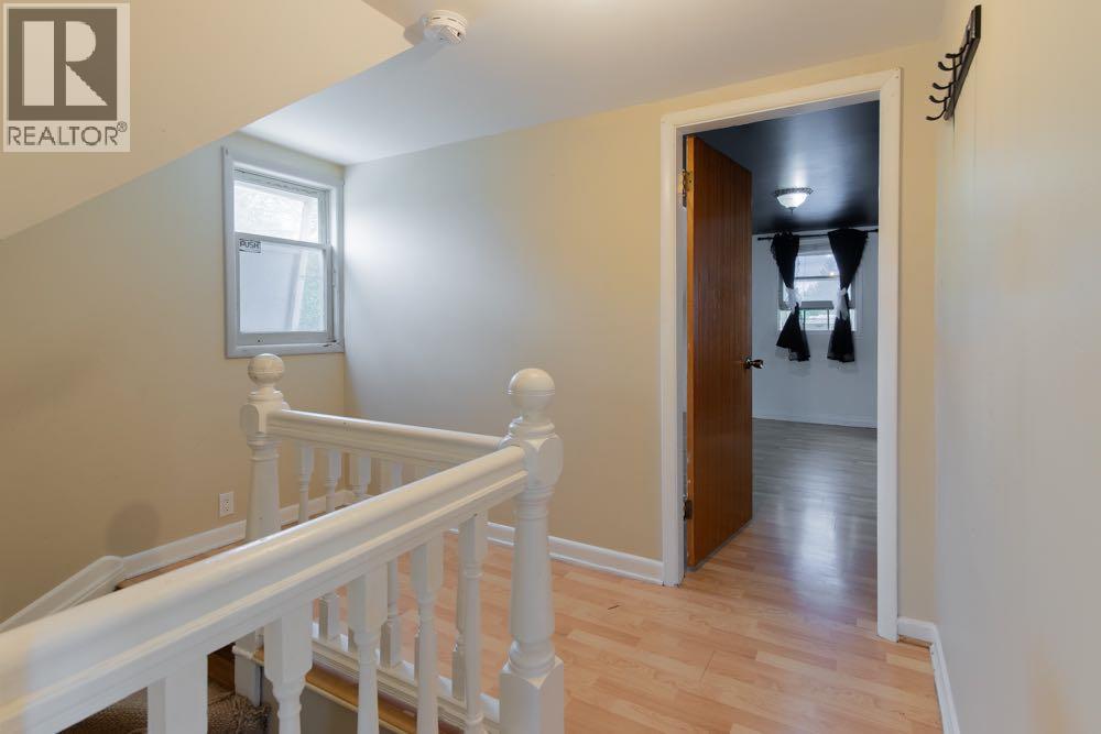 1218 13 Street N - 30