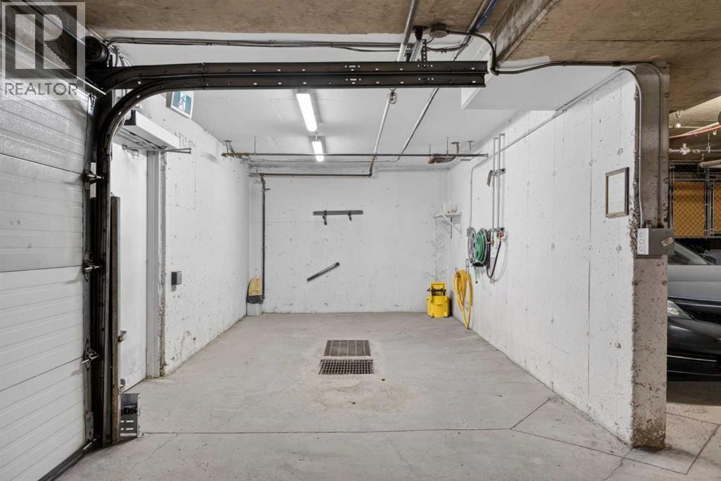 #418 10 Sierra Morena Mews SW - Image 30