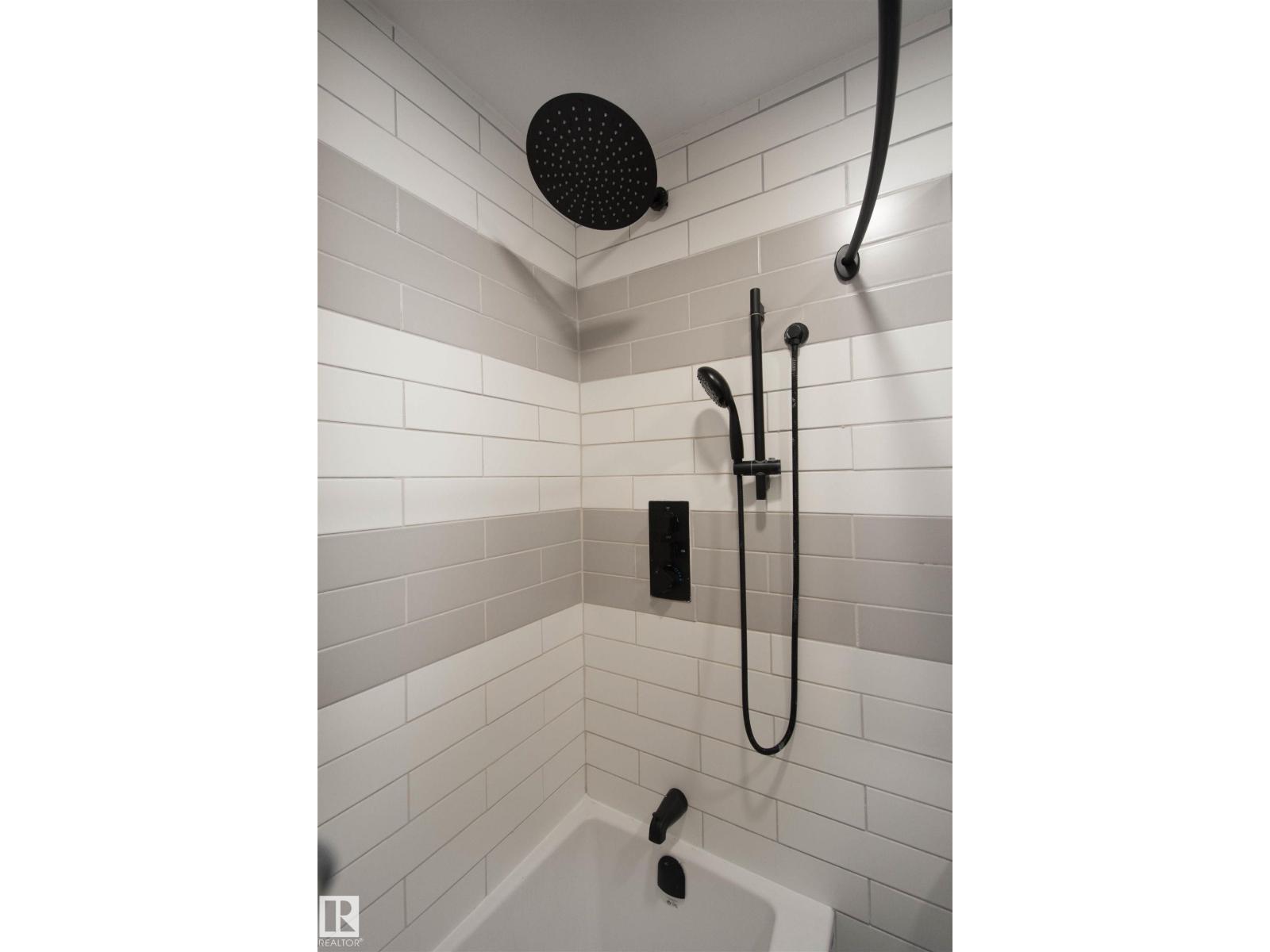 71 AMBERLY CT NW - Image 22