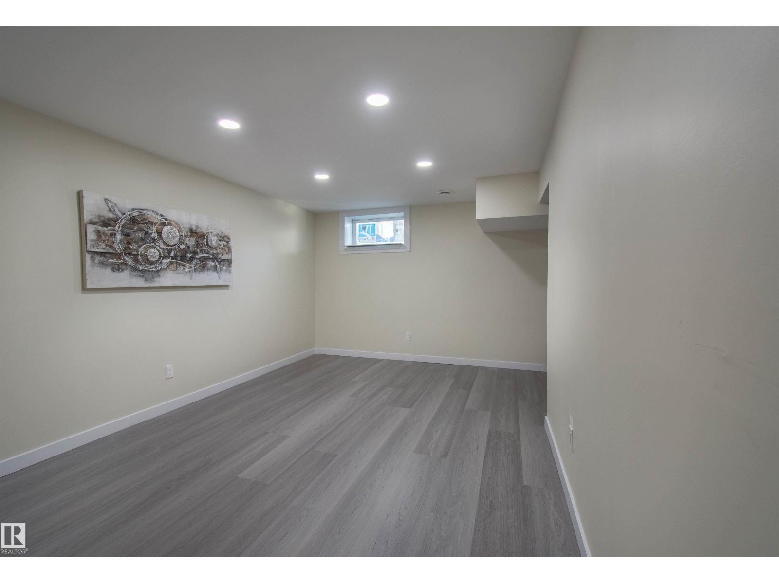 71 AMBERLY CT NW - 24