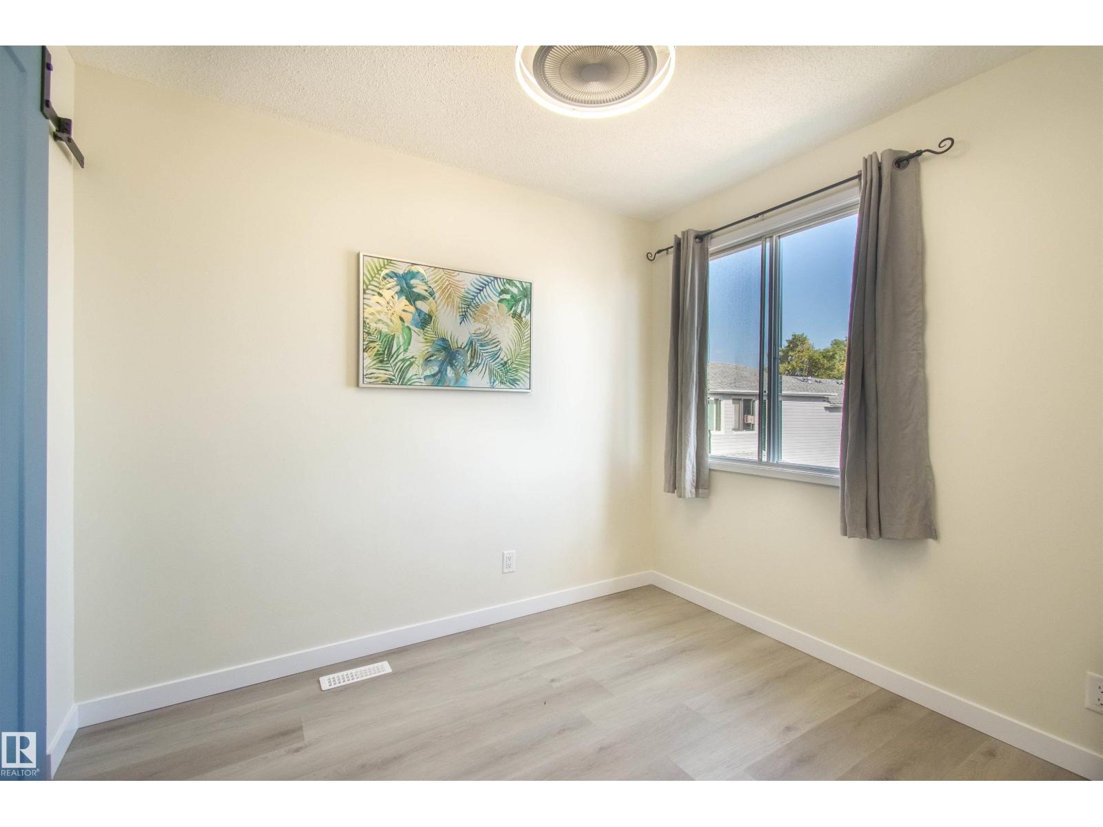 71 AMBERLY CT NW - 20