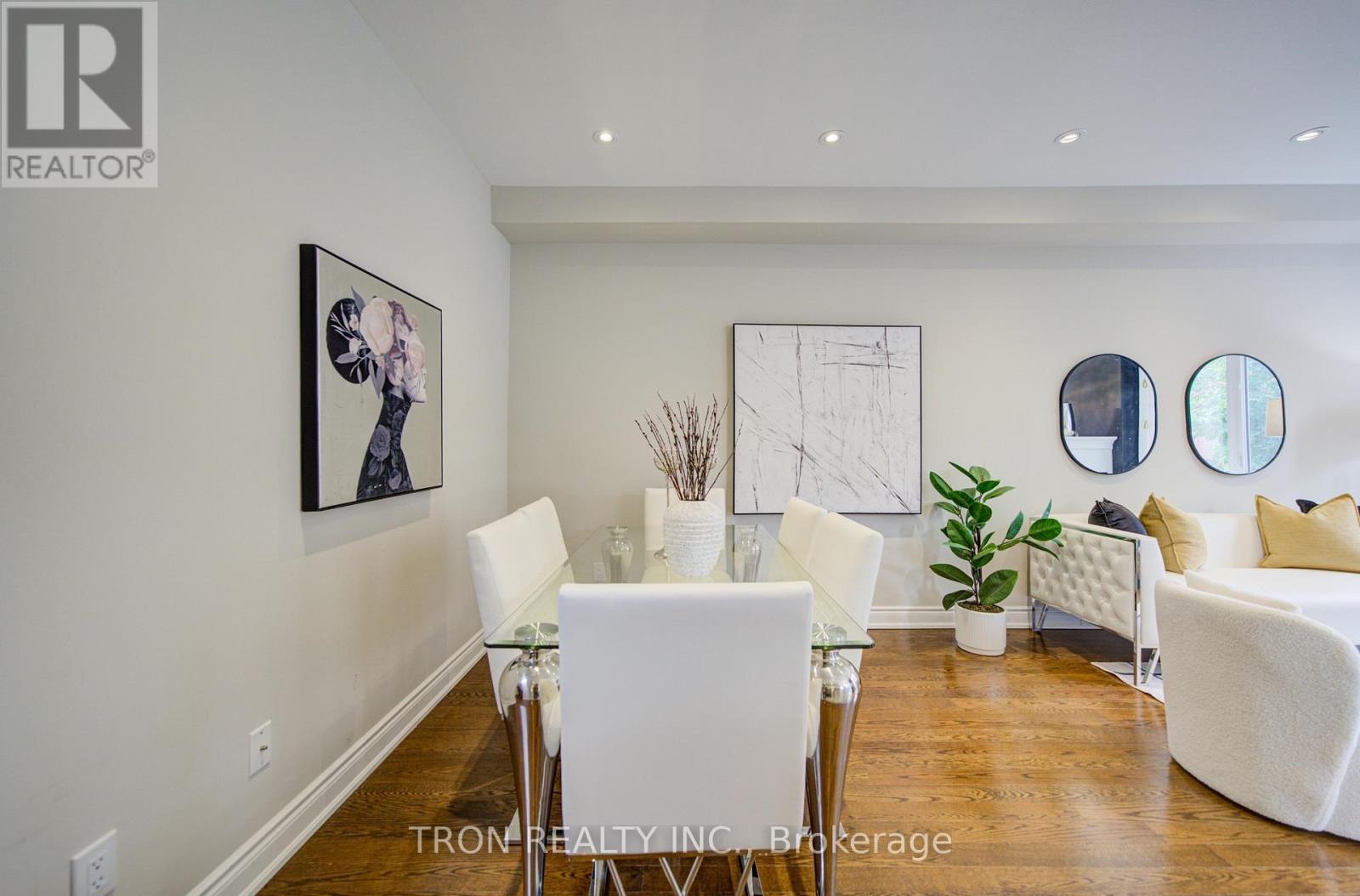 33 MAZARINE LANE - 13