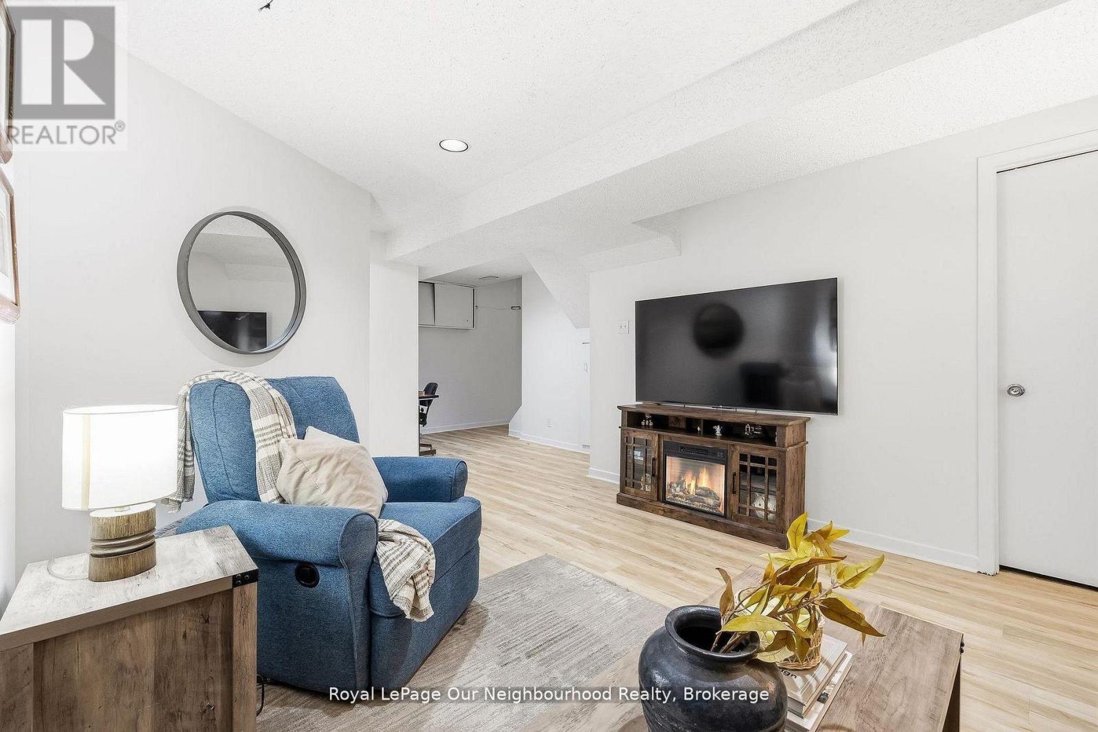 96 CHATFIELD DRIVE - Image 24