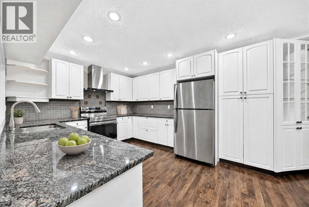 #25 448 Strathcona Drive SW - 11