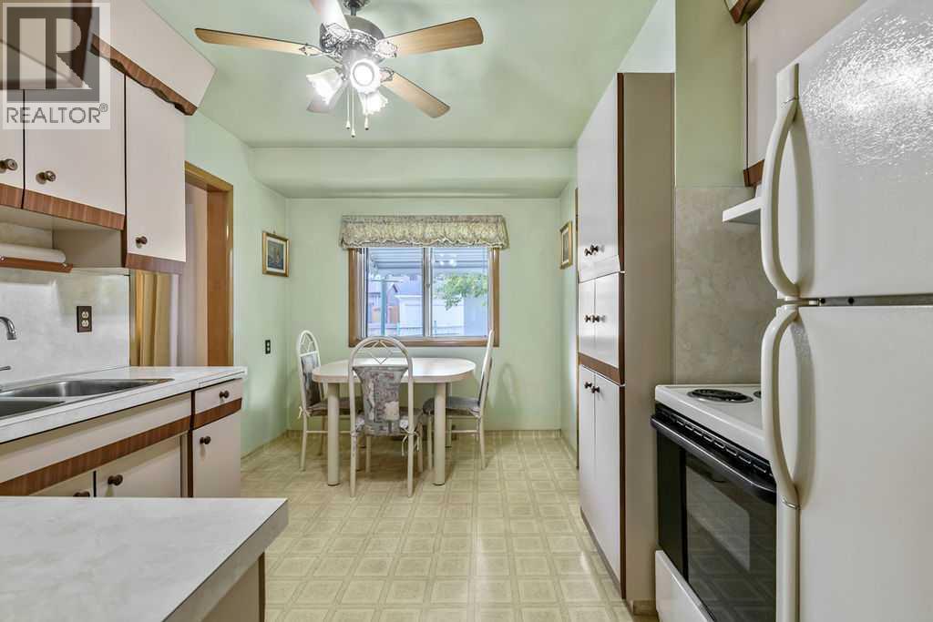 3335 38 Street SW - 7