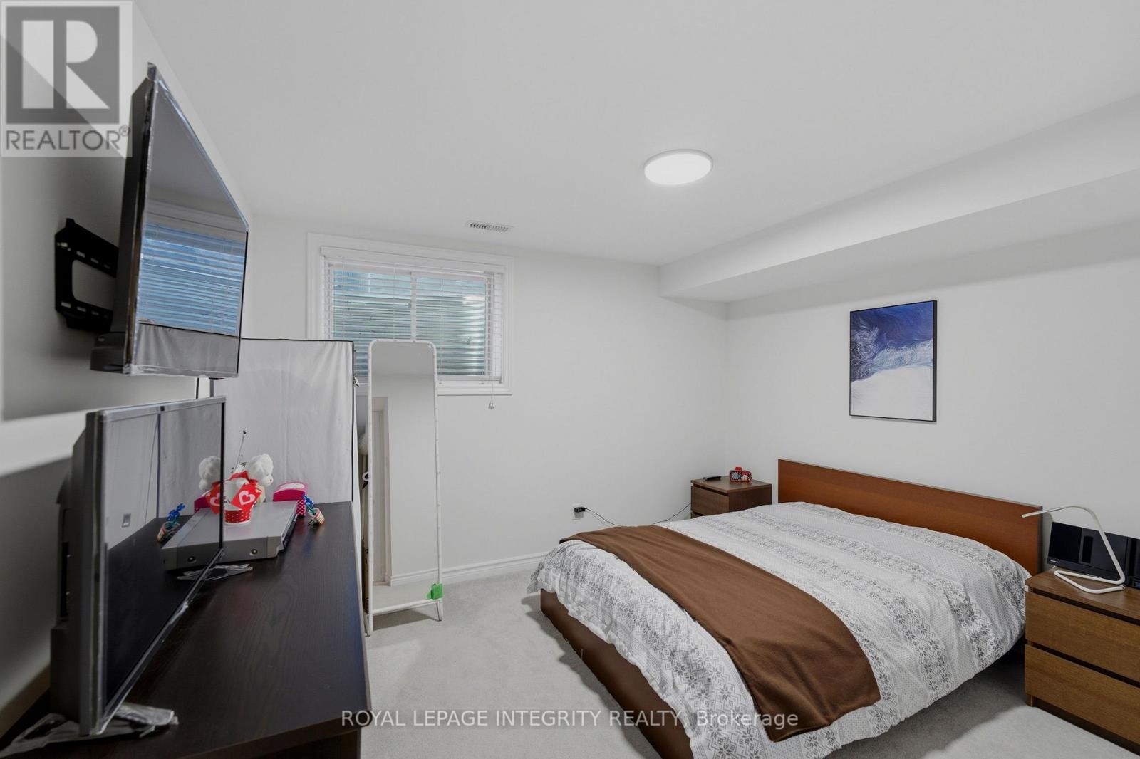 43 CENTO WAY - Image 33