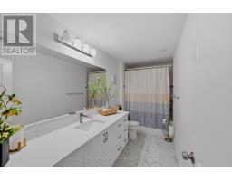 43 Cento Way, Ottawa, ON K2S0W4 Photo 35