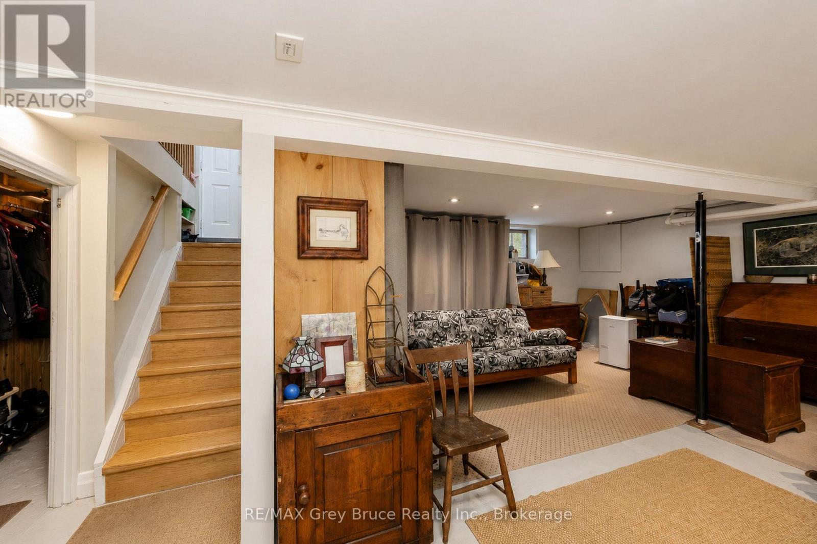 772 3RD AVENUE W - Image 31