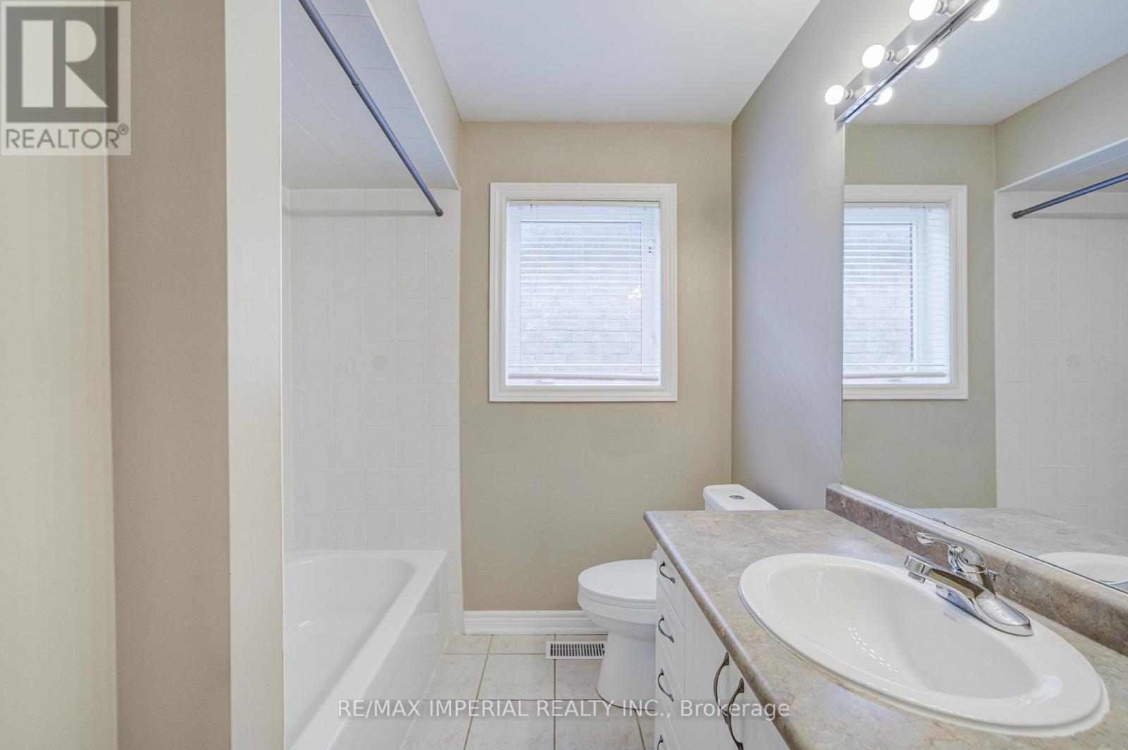 1233 AGRAM DRIVE - Image 35