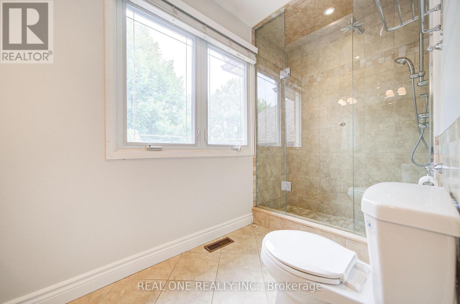 2593 ADDINGHAM CRESCENT - 29